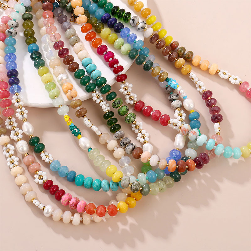 Colorful Natural Stone Beaded Flower Necklace